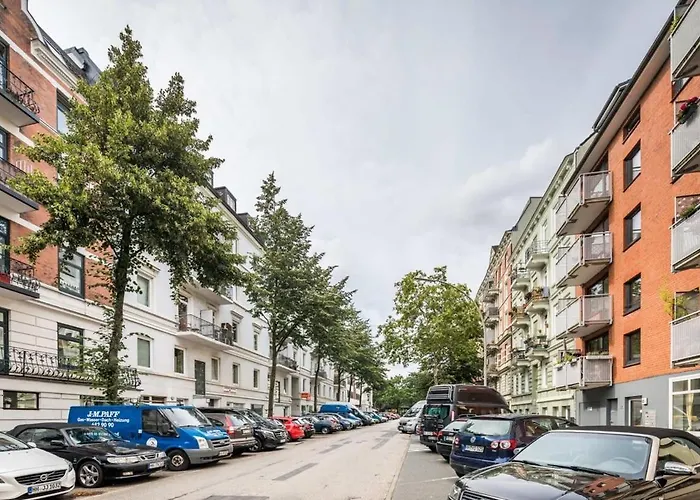 Two Bedroom Apartment And Bathrooms Hamburg